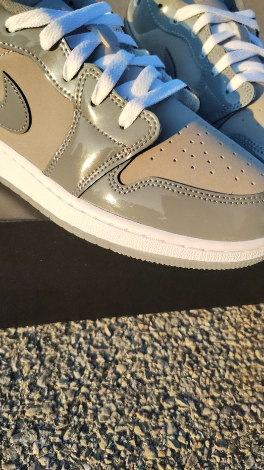 Jordan Retro 1 se cool grey